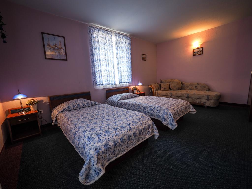Hotel Aranysas Alsóörs 外观 照片